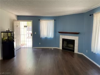 Photo #1: 2415444 Listing 