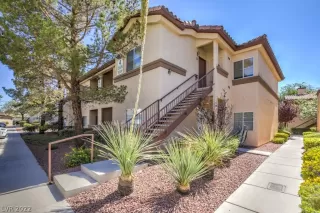 Photo #1: 2415461 Listing