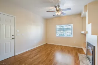 Photo #3: 2415461 Listing