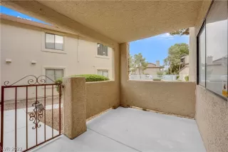 Photo #5: 2415478 Listing 