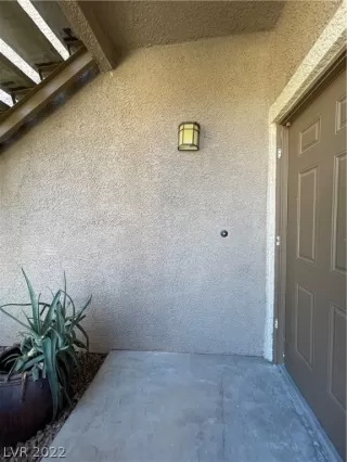 Photo #3: 2415521 Listing 