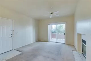 Photo #5: 2415605 Listing