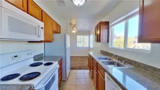 Photo #2: 2415607 Listing 