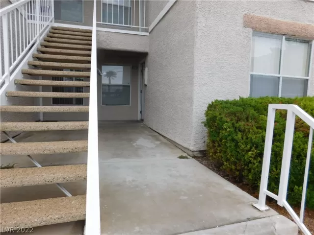 MLS: 2415634 Condo For Sale