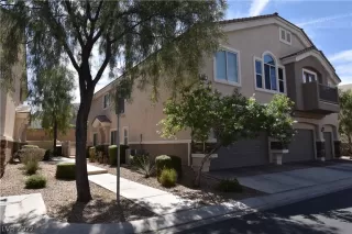 Photo #2: 2415664 Listing 