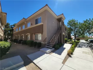 Photo #1: 2415680 Listing 