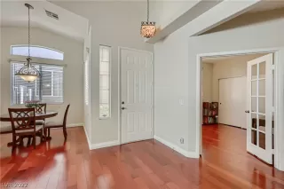 Photo #4: 2415722 Listing 