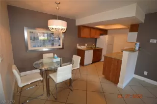 Photo #6: 2415750 Listing 