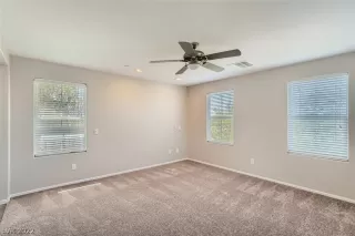 Photo #5: 2415774 Listing 