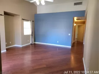 Photo #1: 2415818 Listing 