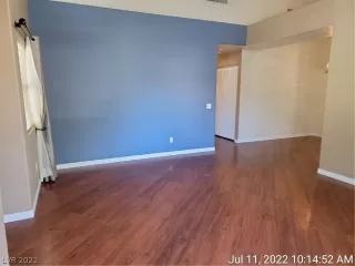 Photo #2: 2415818 Listing 