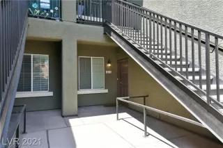 Photo #2: 2415825 Listing 