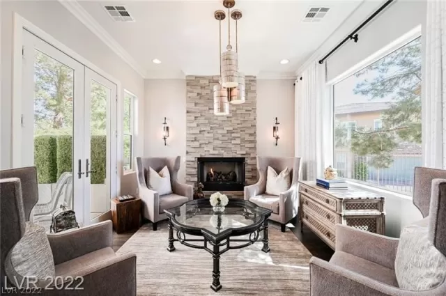 MLS: 2415893 Condo For Sale