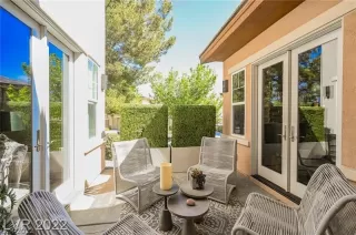 Photo #1: 2415893 Listing 