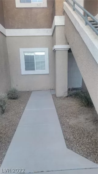 Photo #1: 2415901 Listing 