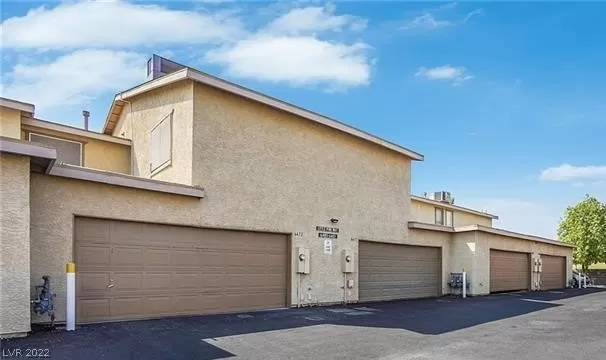 MLS: 2415998 Condo For Sale