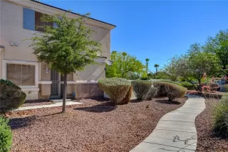 Photo #1: 2416021 Listing 