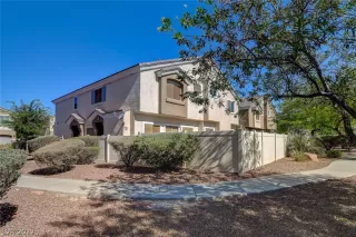 Photo #2: 2416021 Listing 