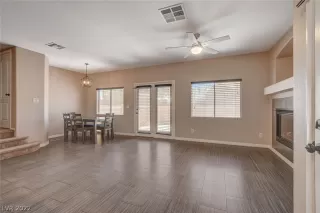 Photo #6: 2416021 Listing 