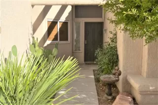 Photo #4: 2416025 Listing 