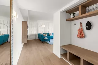 Photo #2: 2416047 Listing 