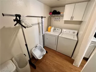 Photo #3: 2416048 Listing 