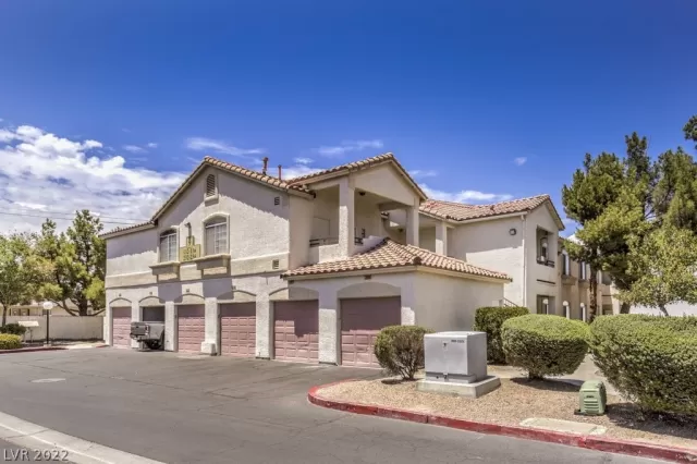 MLS: 2416059 Condo For Sale