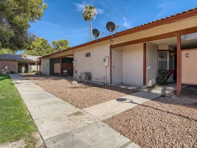 MLS: 2416077 Condo For Sale