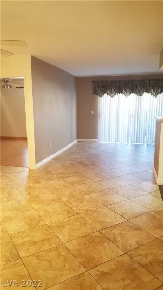 Photo #2: 2416235 Listing 