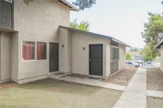 Photo #1: 2416241 Listing