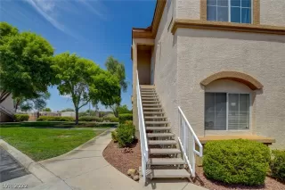 Photo #1: 2416260 Listing