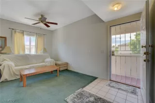 Photo #3: 2416260 Listing