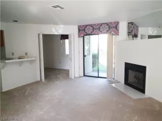 Photo #3: 2416269 Listing 