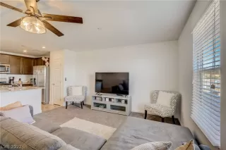 Photo #6: 2416404 Listing 