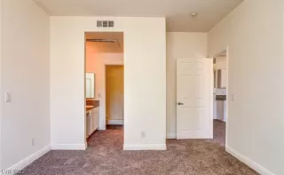 Photo #6: 2416476 Listing 