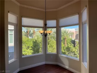 Photo #4: 2416534 Listing 