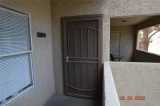 Photo #1: 2416580 Listing 