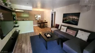 Photo #3: 2416580 Listing 