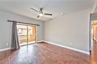 Photo #6: 2416792 Listing 