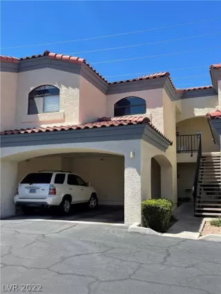 Photo #1: 2416859 Listing