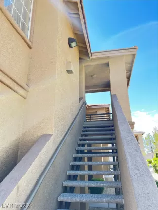 Photo #1: 2416868 Listing 