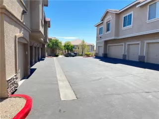 Photo #2: 2416868 Listing 