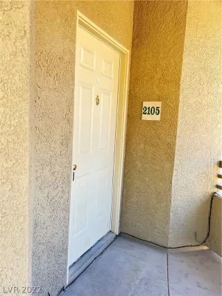 Photo #3: 2416868 Listing 