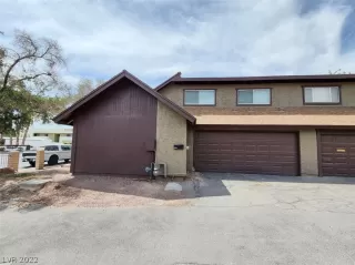 Photo #2: 2416905 Listing 