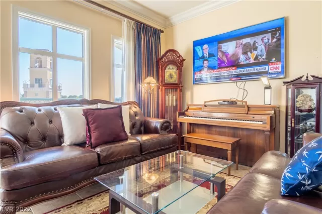 MLS: 2416915 Condo For Sale