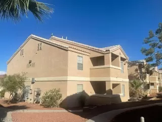 Photo #2: 2416943 Listing 