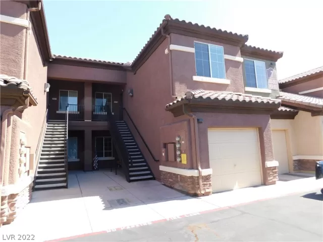 MLS: 2416944 Condo For Sale