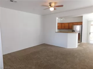 Photo #3: 2416944 Listing 