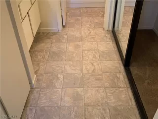 Photo #3: 2417001 Listing 