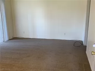 Photo #5: 2417001 Listing 